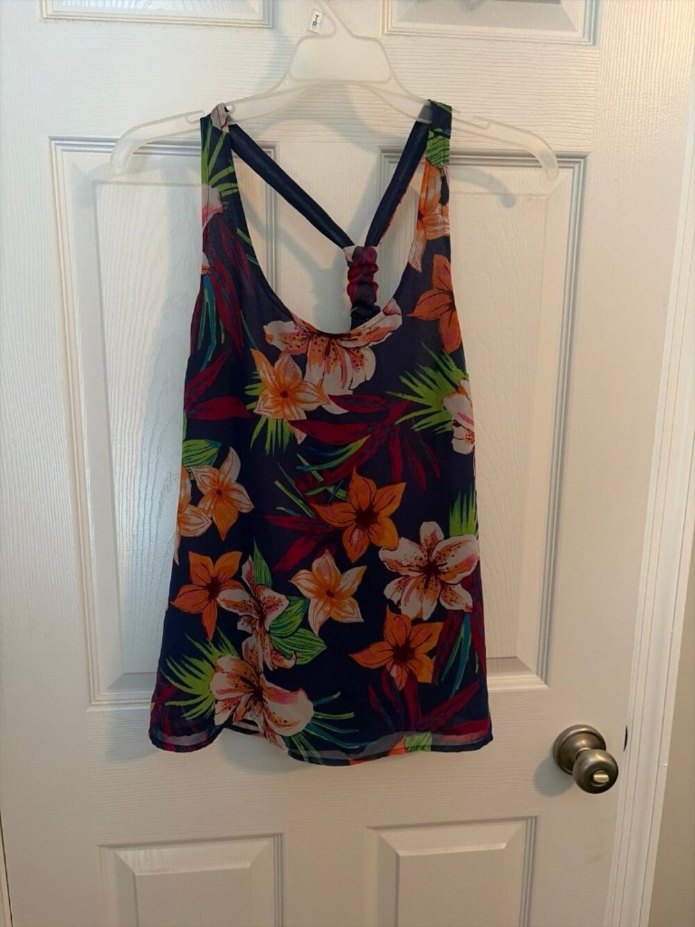 Tank top - Picture 1 of 3